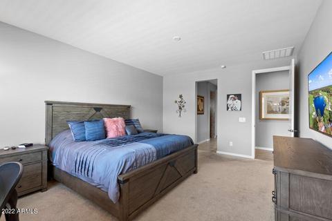 2940 E Tina Dr, Phoenix, AZ 85050 photo 9
