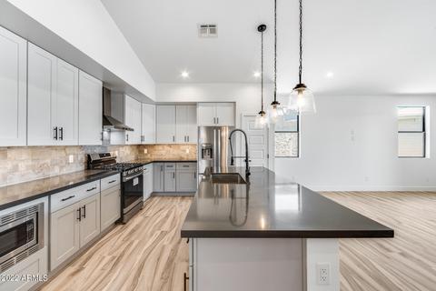 2418 E Amelia Ave, Phoenix, AZ 85016 photo 17
