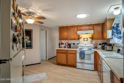 1282 S Hale Dr, Apache Junction, AZ 85120 photo 3