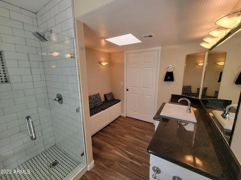 1257 E Palacio Dr, Phoenix, AZ 85014 photo 3