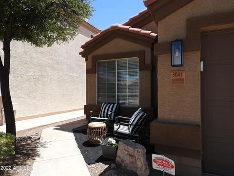 3041 E Blackhawk Dr, Phoenix, AZ 85050 photo 3