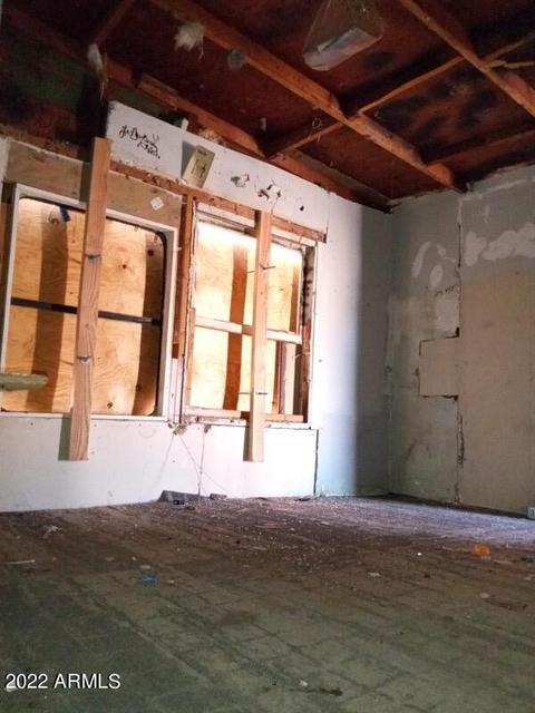 724 E Apollo Rd, Phoenix, AZ 85042 photo 5
