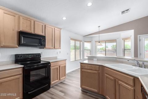 3638 E Red Oak Ln, Gilbert, AZ 85297 photo 7