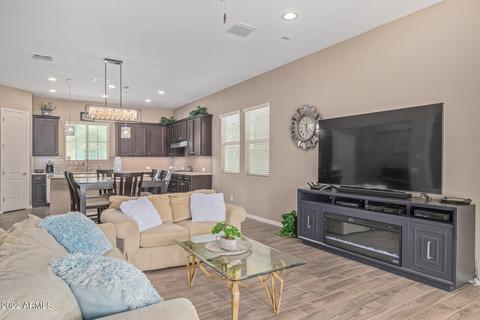 4527 E Skousen St, Gilbert, AZ 85295 photo 8