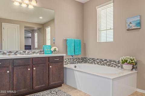 4527 E Skousen St, Gilbert, AZ 85295 photo 27