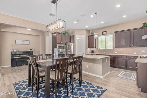 4527 E Skousen St, Gilbert, AZ 85295 photo 11