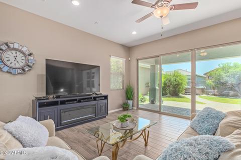 4527 E Skousen St, Gilbert, AZ 85295 photo 7