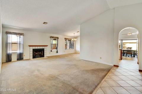 4057 E Wescott Dr, Phoenix, AZ 85050 photo 9