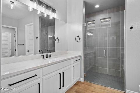3028 E Robin Ln, Phoenix, AZ 85050 photo 23