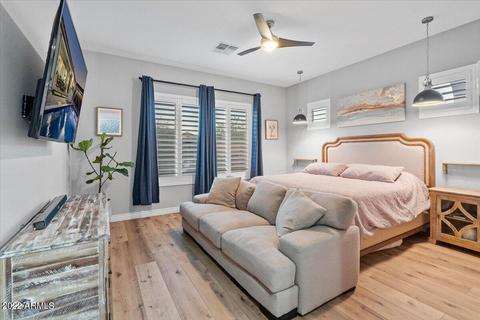 3028 E Robin Ln, Phoenix, AZ 85050 photo 19