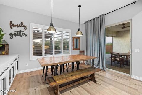 3028 E Robin Ln, Phoenix, AZ 85050 photo 18