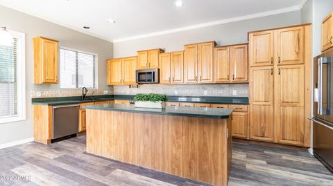 3075 E Cornell Ave, Gilbert, AZ 85234 photo 10
