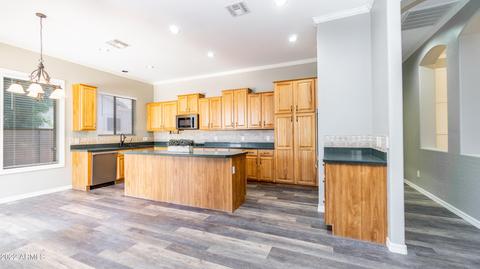 3075 E Cornell Ave, Gilbert, AZ 85234 photo 9