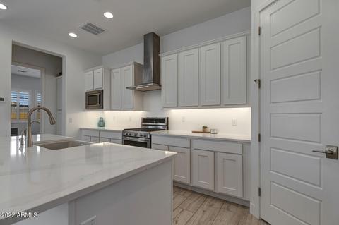 2132 E Oriole Dr, Gilbert, AZ 85297 photo 8
