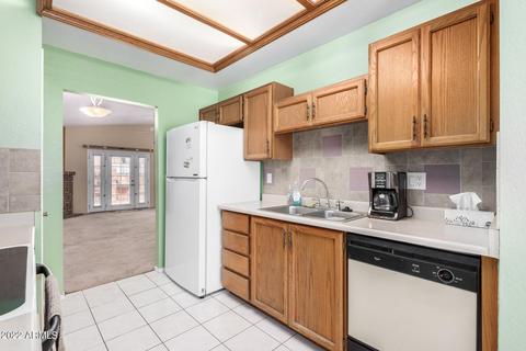 114 E Campo Bello Dr, Phoenix, AZ 85022 photo 10