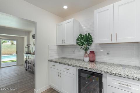 2935 E Cannon Dr, Phoenix, AZ 85028 photo 10