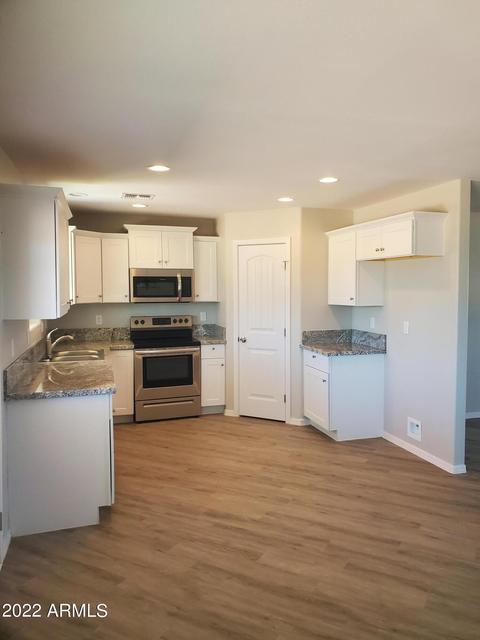 24604 E Bartlett Rd, Florence, AZ 85132 photo 2