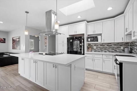 712 E Mclellan Blvd, Phoenix, AZ 85014 photo 4