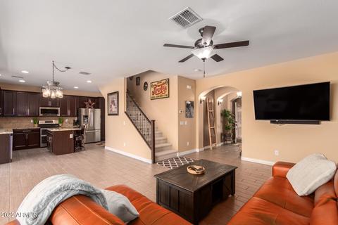 722 E Gary Ln, Phoenix, AZ 85042 photo 9