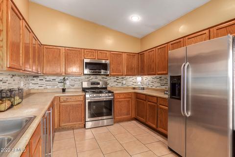 720 E Carson Rd, Phoenix, AZ 85042 photo 8