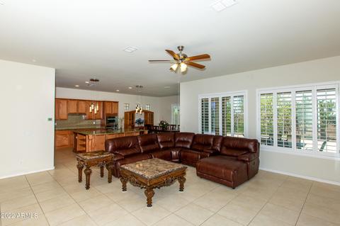 3264 E Strawberry Dr, Gilbert, AZ 85298 photo 9