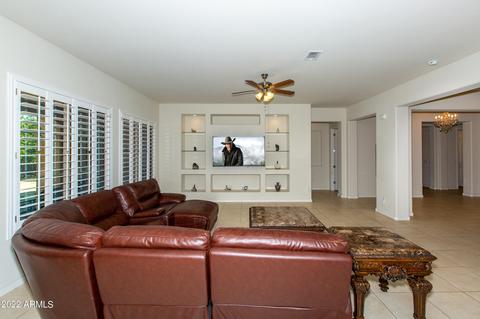 3264 E Strawberry Dr, Gilbert, AZ 85298 photo 12