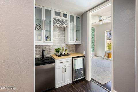 3995 E Herrera Dr, Phoenix, AZ 85050 photo 18