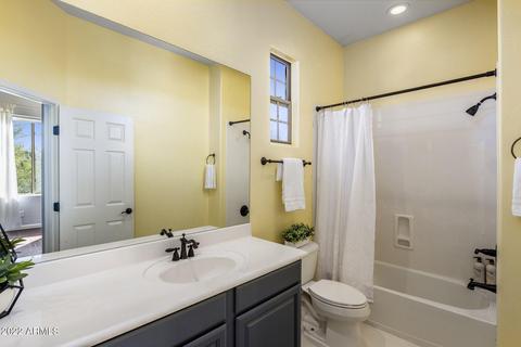 3995 E Herrera Dr, Phoenix, AZ 85050 photo 30