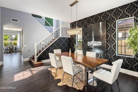 3995 E Herrera Dr, Phoenix, AZ 85050 photo 2