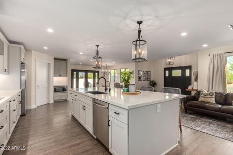 4022 E Becker Ln, Phoenix, AZ 85028 photo 7