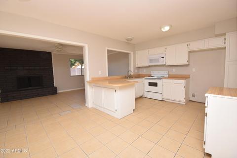 3719 W Crocus Dr, Phoenix, AZ 85053 photo 8
