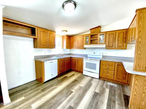 1616 E Scenic St, Apache Junction, AZ 85119 photo 8