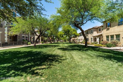 4721 E Woodside Way, Gilbert, AZ 85297 photo 4