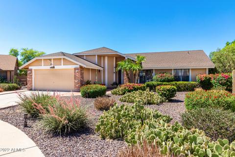 1240 E Brentrup Dr, Tempe, AZ 85283 photo 2