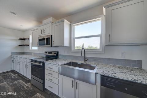 1963 E Junction St, Apache Junction, AZ 85119 photo 8