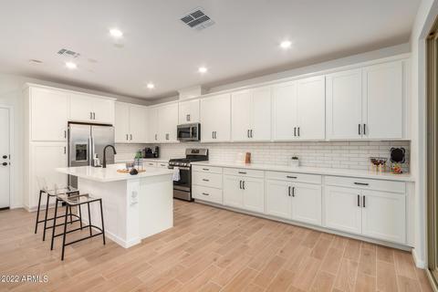 753 E Beauchamp Dr #101, Gilbert, AZ 85297 photo 1