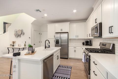 753 E Beauchamp Dr #101, Gilbert, AZ 85297 photo 6