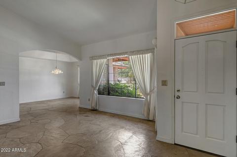 4607 E Waltann Ln, Phoenix, AZ 85032 photo 4