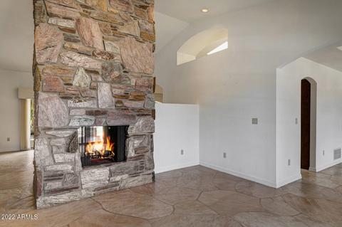 4607 E Waltann Ln, Phoenix, AZ 85032 photo 6