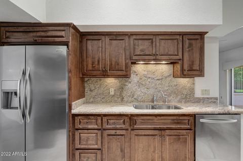 4607 E Waltann Ln, Phoenix, AZ 85032 photo 11