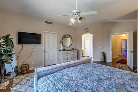 3165 E Desert Ln, Gilbert, AZ 85234 photo 19
