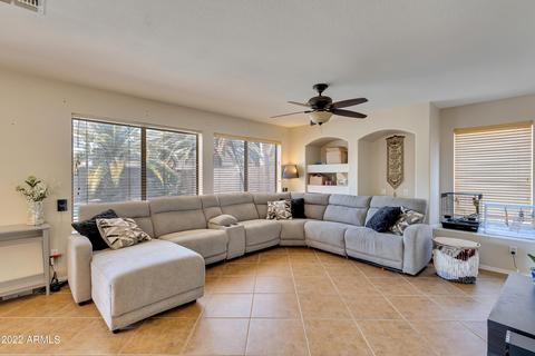 3165 E Desert Ln, Gilbert, AZ 85234 photo 9