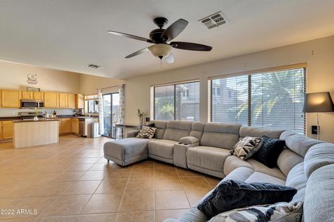 3165 E Desert Ln, Gilbert, AZ 85234 photo 10