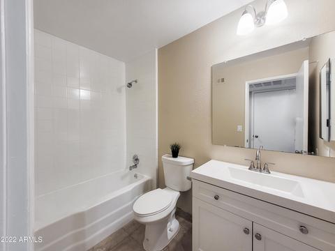 810 E Colter St #15, Phoenix, AZ 85014 photo 13