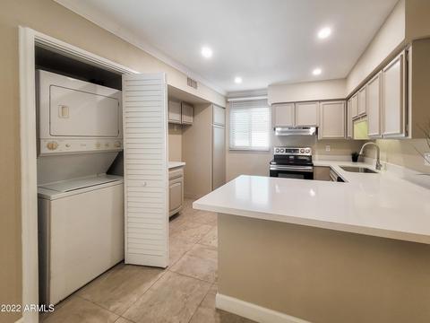 810 E Colter St #34, Phoenix, AZ 85014 photo 9