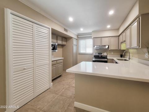 810 E Colter St #34, Phoenix, AZ 85014 photo 10
