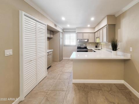 810 E Colter St #34, Phoenix, AZ 85014 photo 8