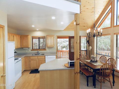 2291 Constellation Ln, Overgaard, AZ 85933 photo 7