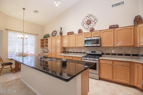 3668 Encinas Ave, Gilbert, AZ 85234 photo 19