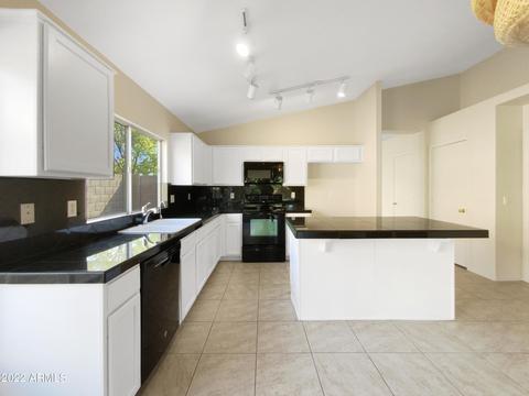 9242 E Lobo Ave, Mesa, AZ 85209 photo 3